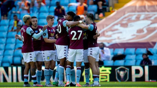 自意甲首秀以来代表同一球队参与超过100球，莱奥是同期第4人