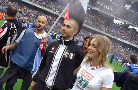 斯基拉：若萨拉赫想冬窗离队，沙特、美职、土超都对他感兴趣