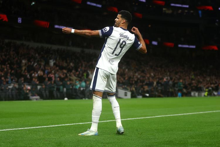 世欧预战报：巴尔加斯破门，瑞士1-1科索沃直通世界杯（欧洲区世预赛：巴尔加斯建功，瑞士1-1科索沃锁定世界杯席位）