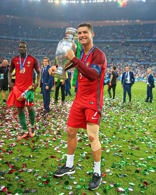 乌克兰共6次参加世欧预附加赛为历史最多，此前5次均被淘汰