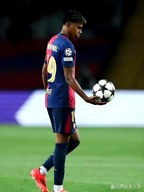 张外龙手写信感谢重庆球迷：恳请继续支持铜梁龙，期待再相见（张外龙手写信致谢重庆球迷：恳请继续力挺铜梁龙，期待再相逢）