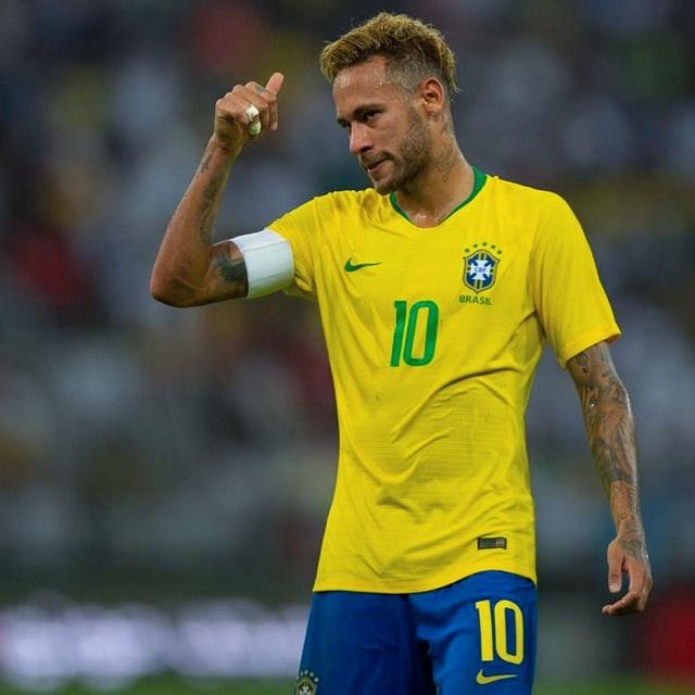 德转33岁+球员身价前10：萨拉赫4500万第1，梅西第7，C罗第9